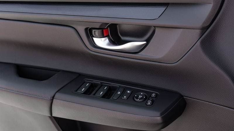 2026 Honda CR V thumbnail 8