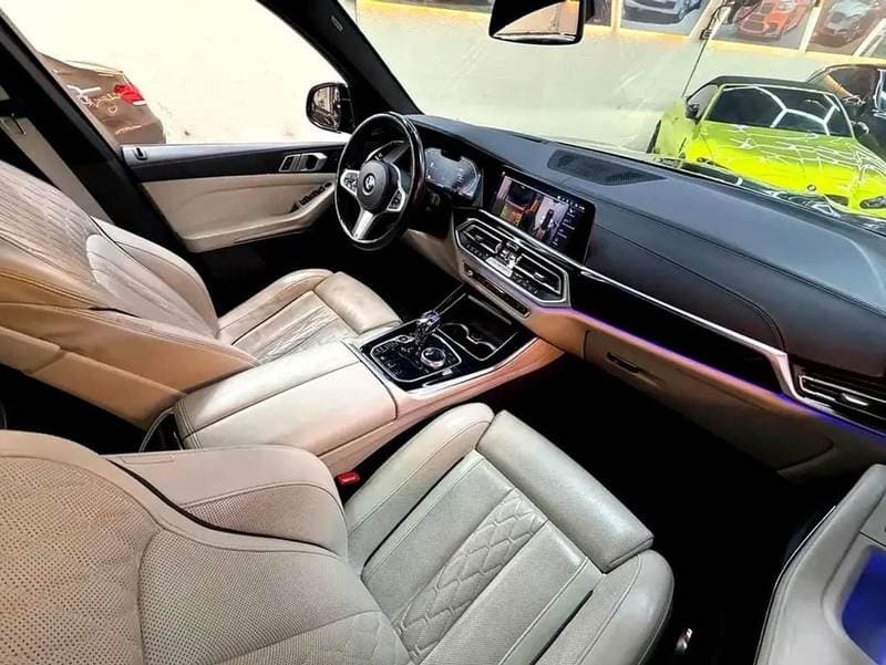 2019 BMW X5 50i M SPORT thumbnail 6