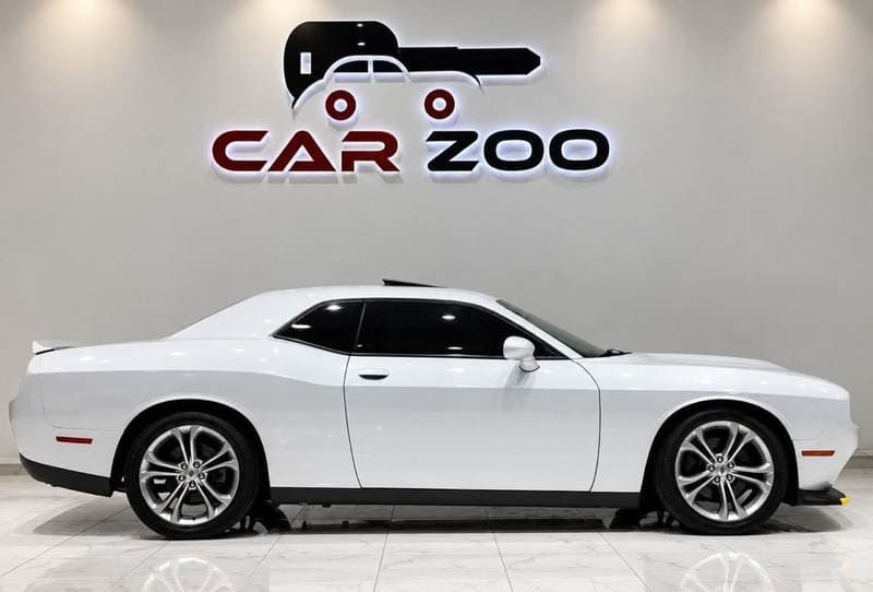 2021 Dodge Challenger GT thumbnail 3