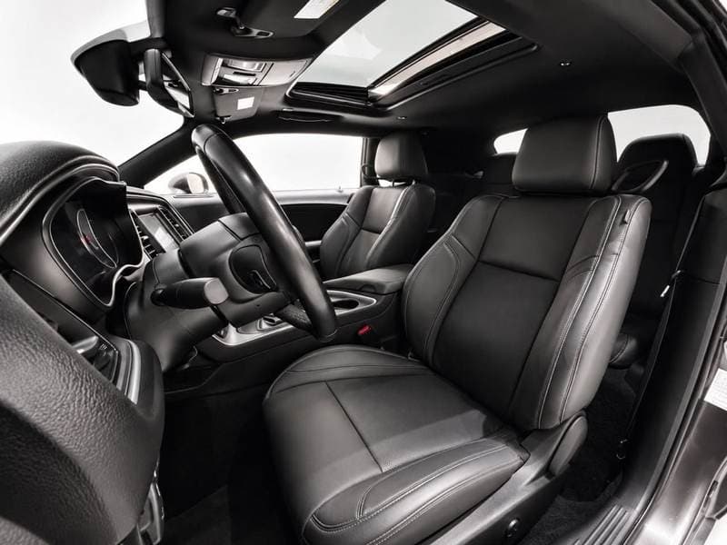 2022 Dodge Challenger SXT thumbnail 6