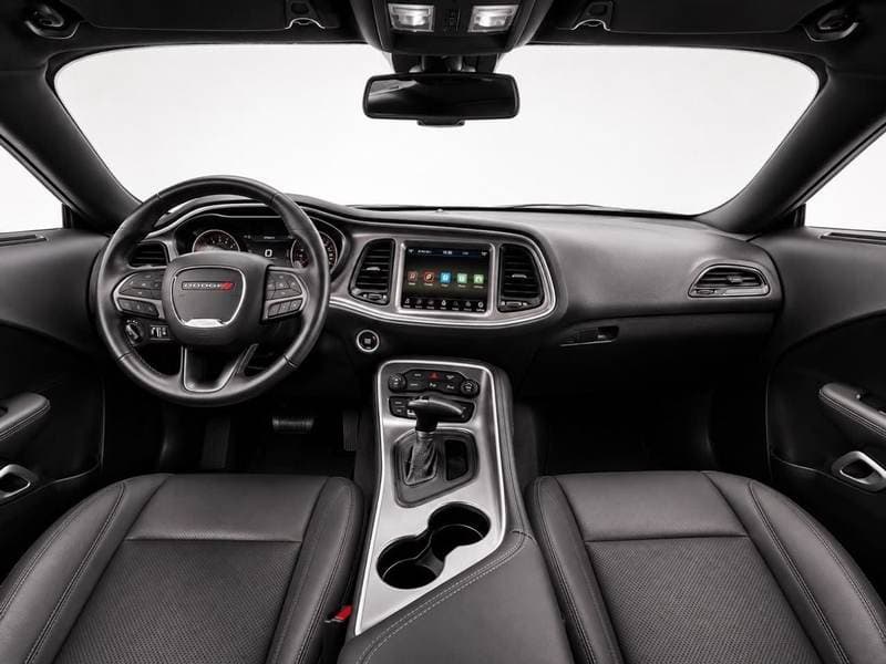 2022 Dodge Challenger SXT thumbnail 7