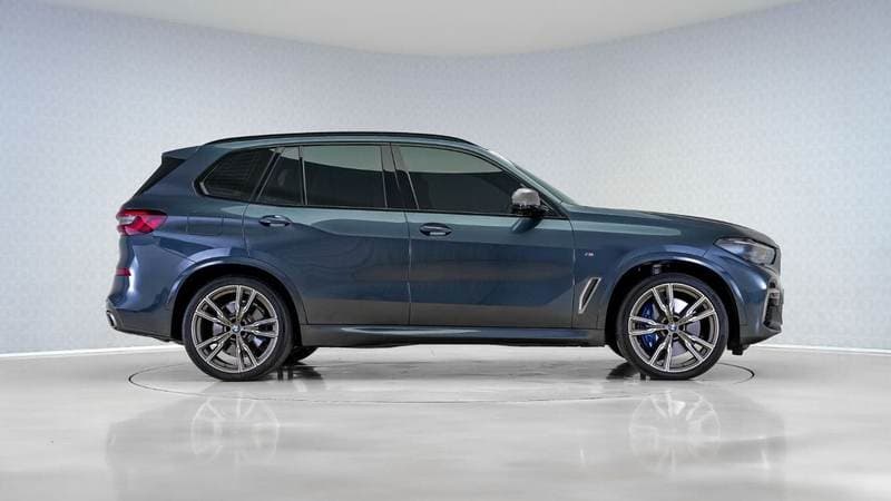 2022 BMW X5 XDRIVE M50I thumbnail 3