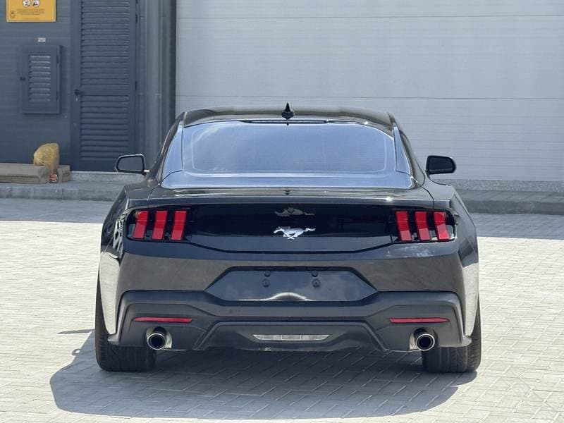 2025 Ford Mustang STANDARD thumbnail 6