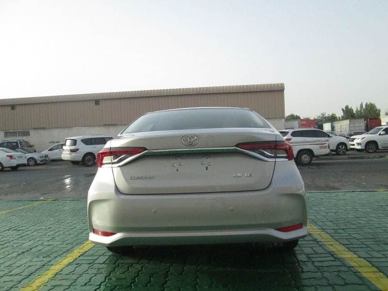 2020 Toyota Corolla XLI thumbnail 4