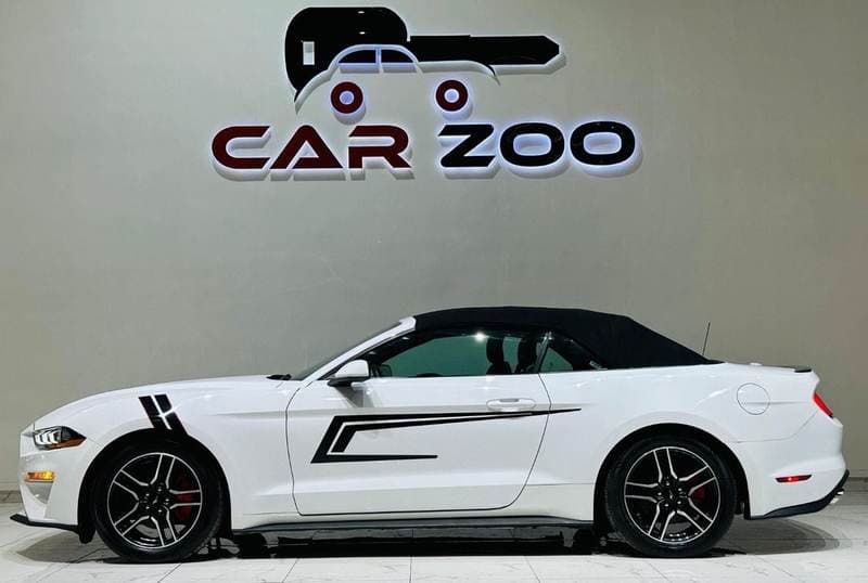 2022 Ford Mustang STANDARD thumbnail 2