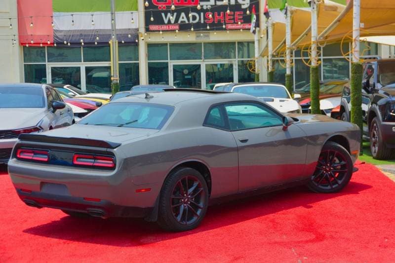 2023 Dodge Challenger SXT thumbnail 7