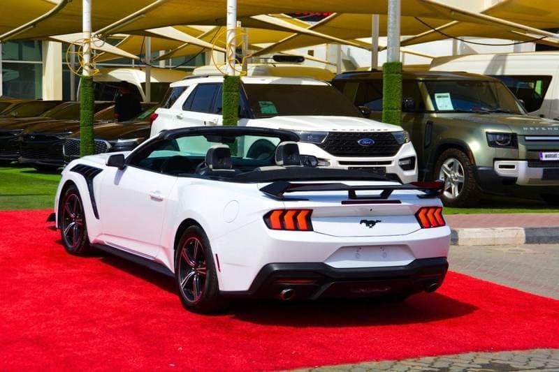 2024 Ford Mustang PREMIUM thumbnail 6