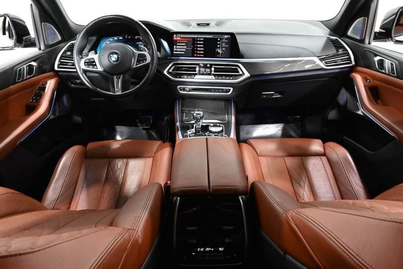 2022 BMW X5 M50i thumbnail 8