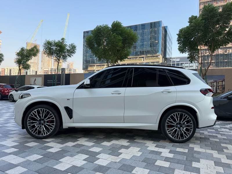 2025 BMW X5 XDRIVE40i M SPORT thumbnail 8