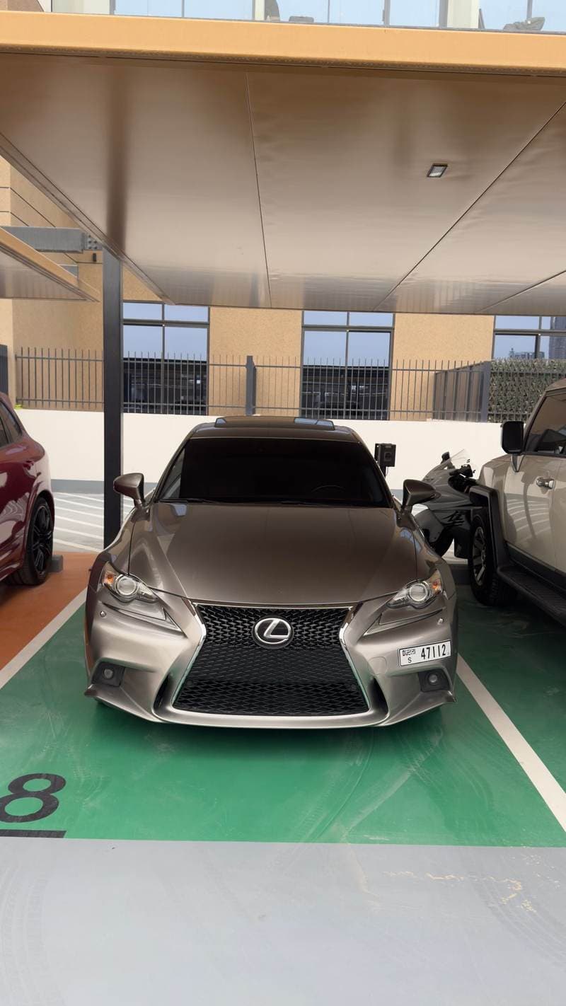 2016 Lexus IS350 F SPORT PLATINUM thumbnail 2