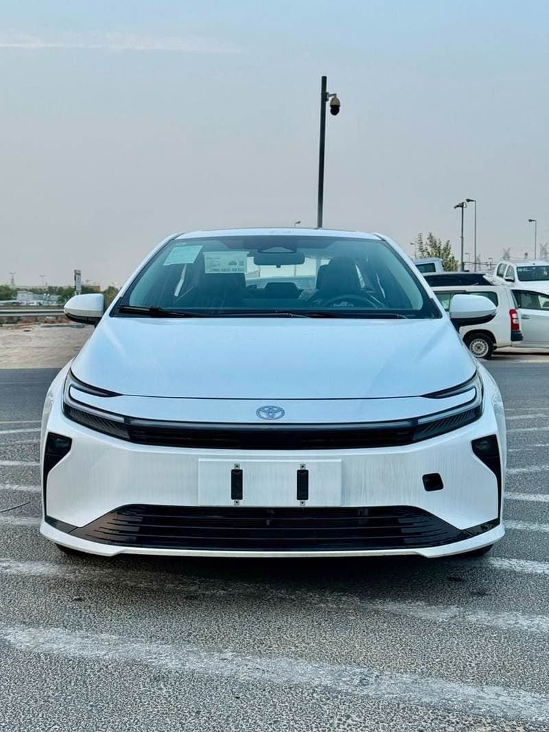 2026 Toyota Corolla thumbnail 4