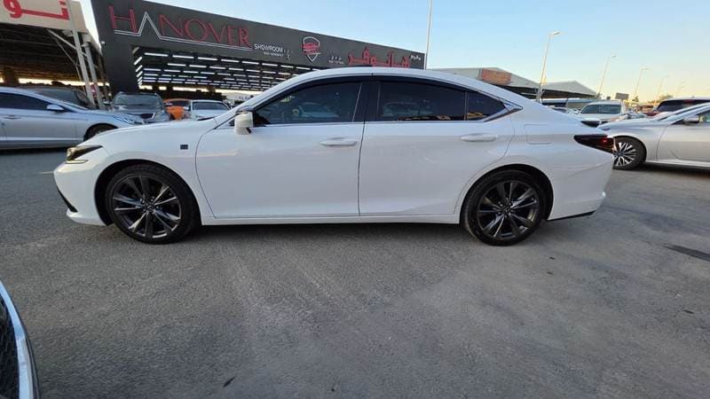 2019 Lexus ES350 F SPORT thumbnail 4