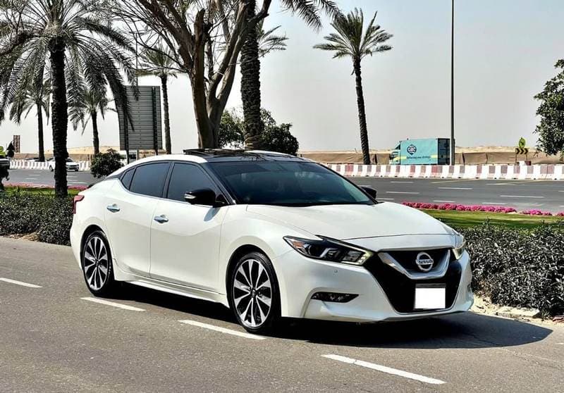 2020 Nissan Maxima SR thumbnail 4