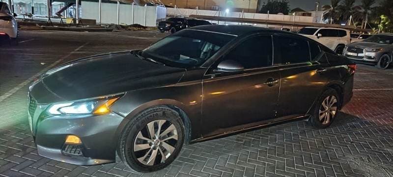 2020 Nissan Altima SV thumbnail 5