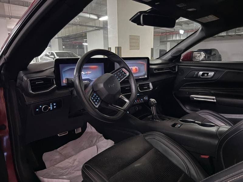 2024 Ford Mustang STANDARD thumbnail 8