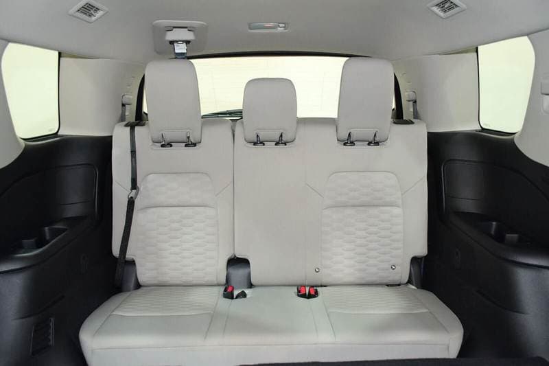2024 Nissan Pathfinder S thumbnail 8