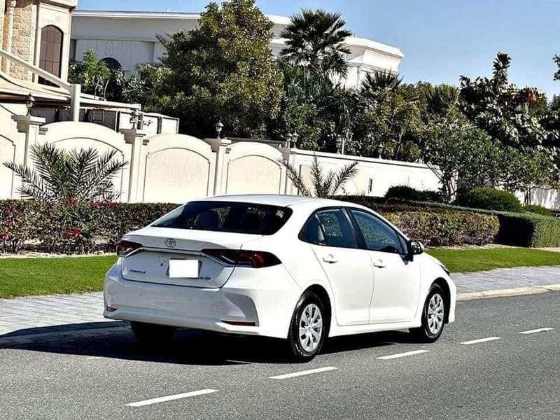 2023 Toyota Corolla XLI thumbnail 6
