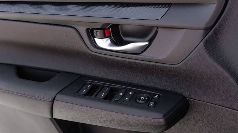 2026 Honda CR V thumbnail 8