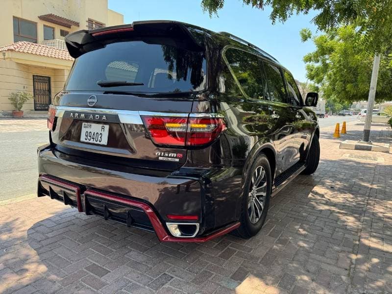 2018 Nissan Armada thumbnail 5