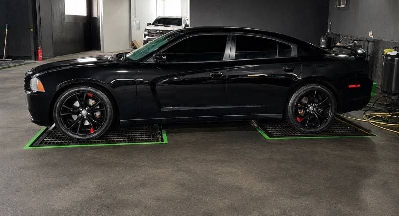 2013 Dodge Charger R/T thumbnail 4