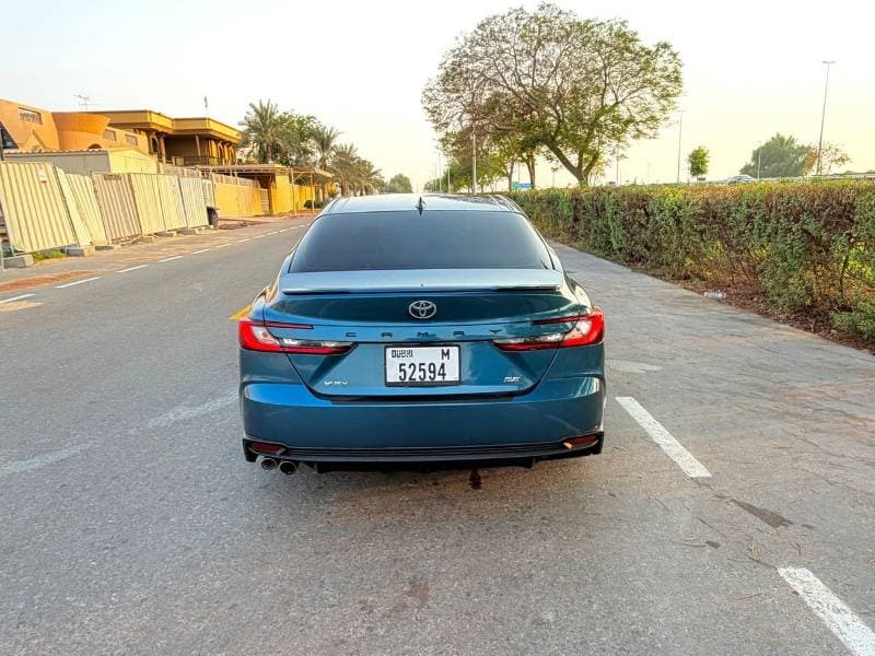 2025 Toyota Camry thumbnail 6