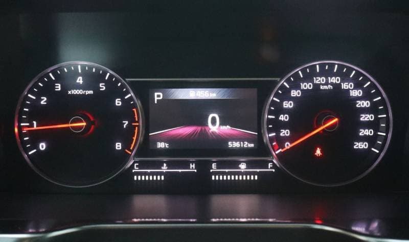 2022 Kia Sorento LX thumbnail 7