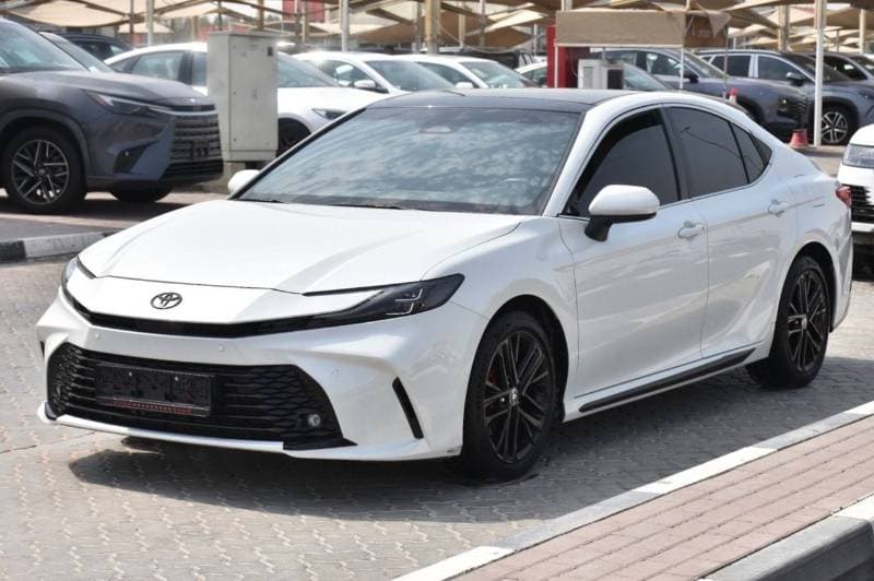 2025 Toyota Camry SPORT HEV thumbnail 2