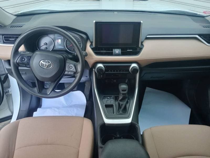2023 Toyota RAV4 EXR thumbnail 5