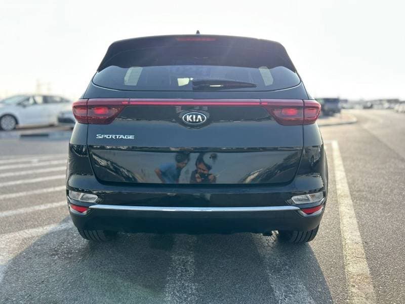 2021 Kia Sportage LX thumbnail 8