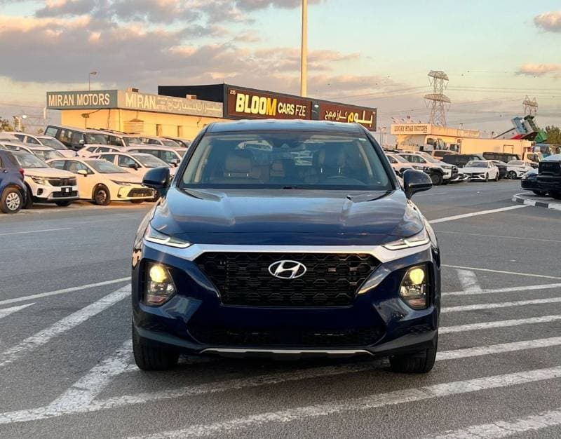 2019 Hyundai Santa Fe STANDARD thumbnail 2