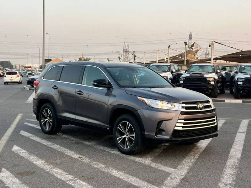 2019 Toyota Highlander LE