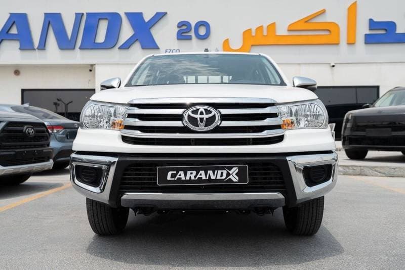 2026 Toyota Hilux GLX thumbnail 2