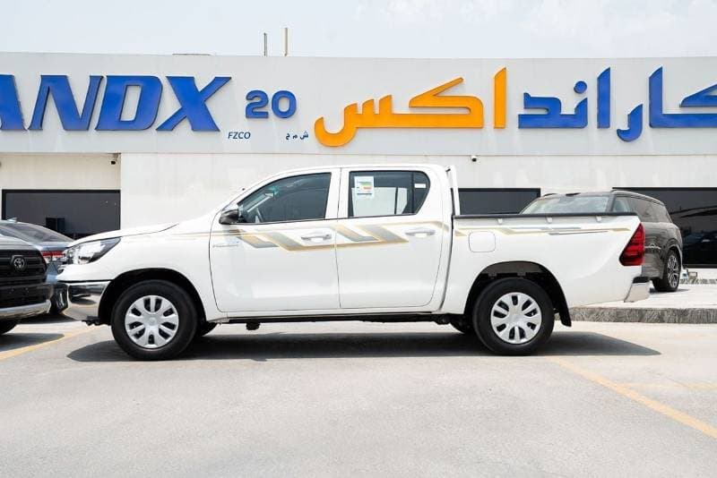 2026 Toyota Hilux GLX thumbnail 4