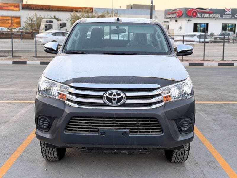 2026 Toyota Hilux DLX thumbnail 4
