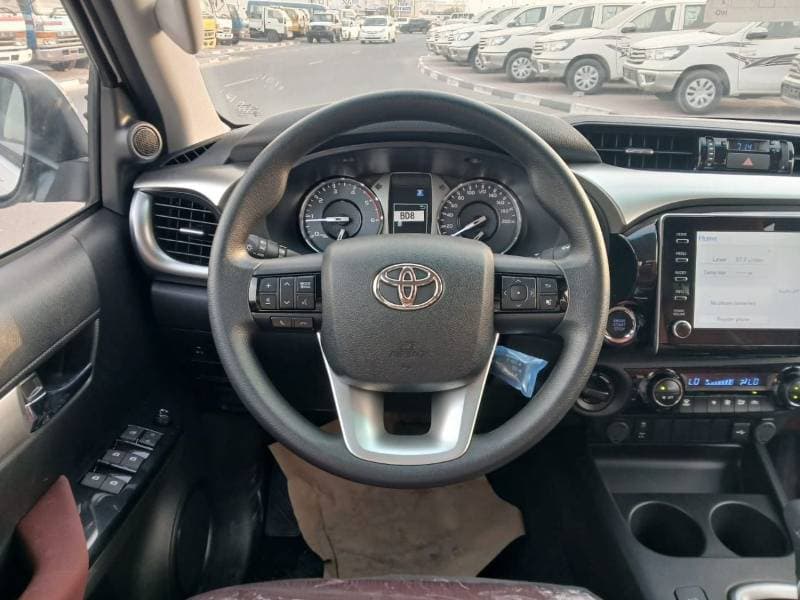 2026 Toyota Hilux SGLX thumbnail 7