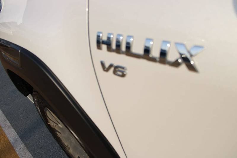 2026 Toyota Hilux ADVENTURE thumbnail 7