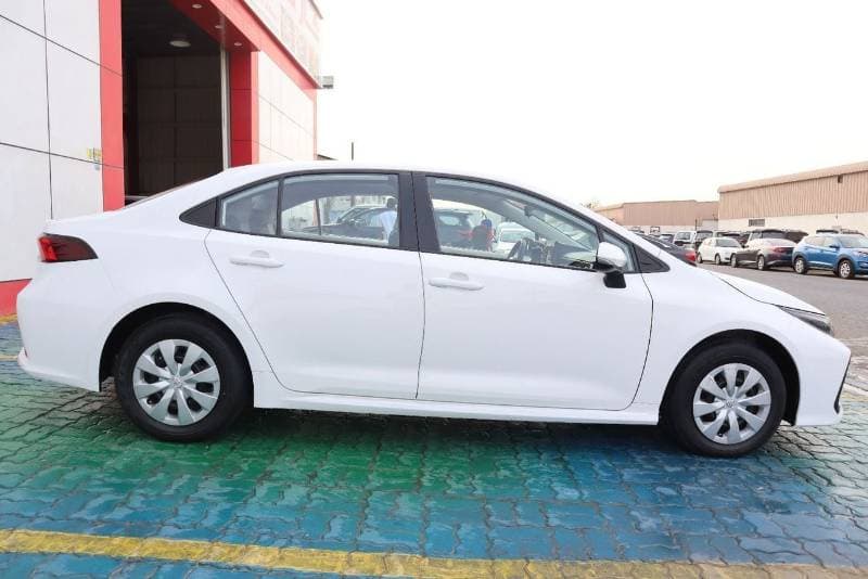 2021 Toyota Corolla XLI thumbnail 5