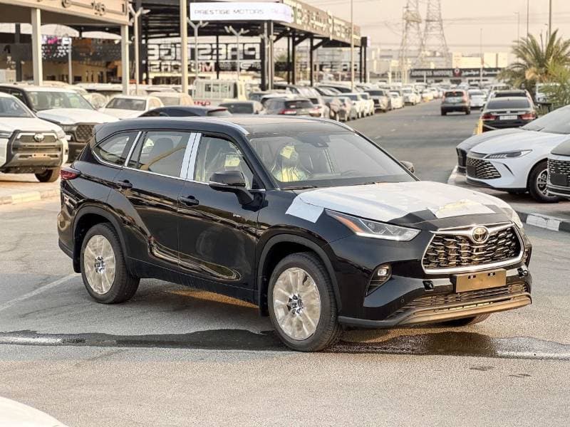 2026 Toyota Highlander LTD HEV thumbnail 3