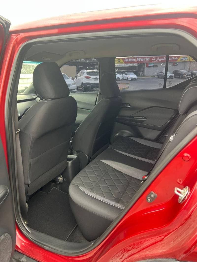 2018 Nissan Kicks SV thumbnail 7
