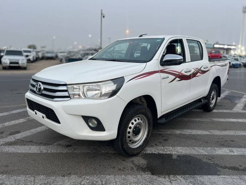 2023 Toyota Hilux GLX thumbnail 3