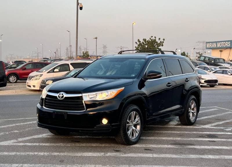 2014 Toyota Highlander thumbnail 2