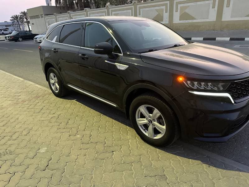 2021 Kia Sorento LX thumbnail 7