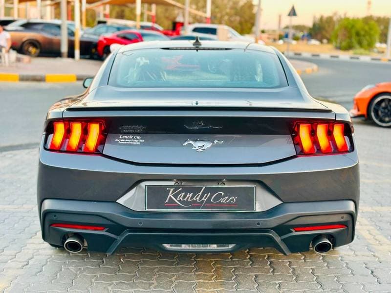 2024 Ford Mustang PREMIUM thumbnail 6