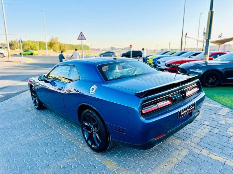 2021 Dodge Challenger SXT thumbnail 7