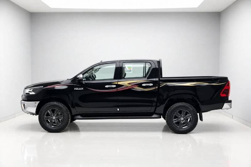 2026 Toyota Hilux SR5 thumbnail 4