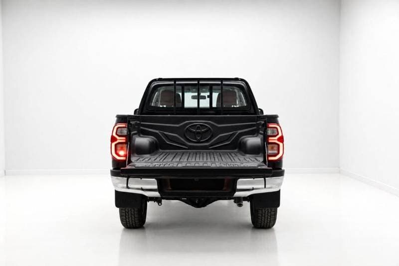 2026 Toyota Hilux SR5 thumbnail 7