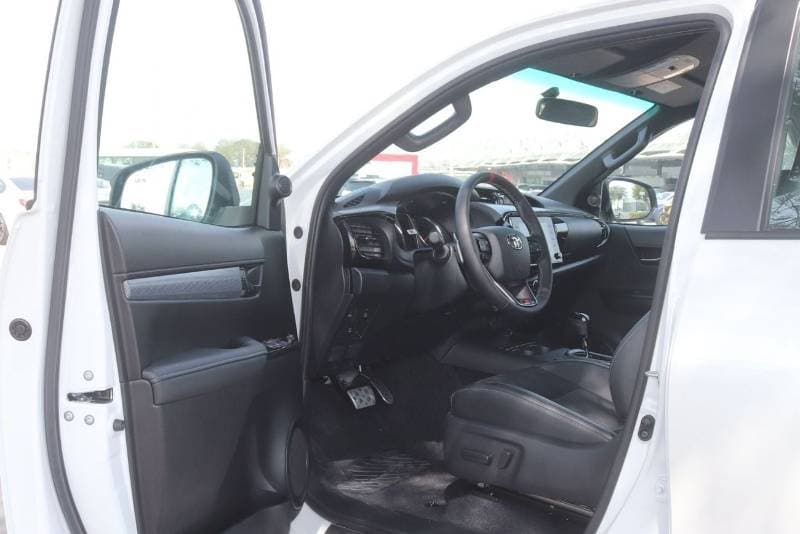 2026 Toyota Hilux GR S DC, thumbnail 8
