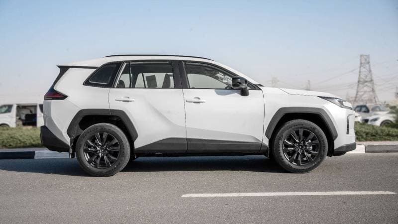 2026 Toyota RAV4 XLE thumbnail 2