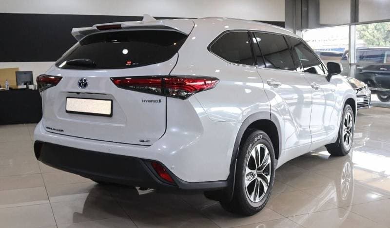2022 Toyota Highlander GLE HEV thumbnail 4