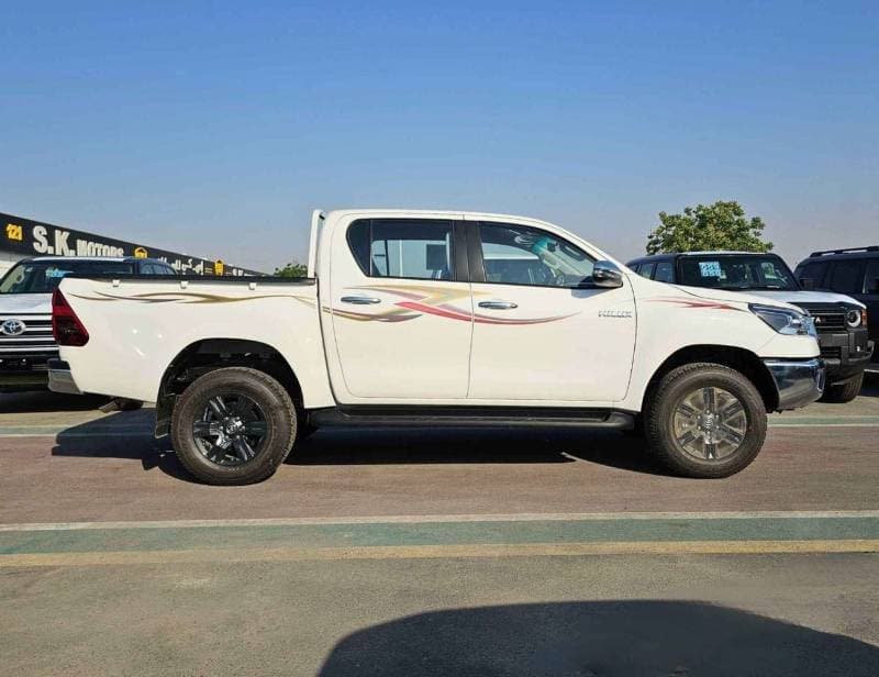 2026 Toyota Hilux SR5 WIDE BODY thumbnail 2